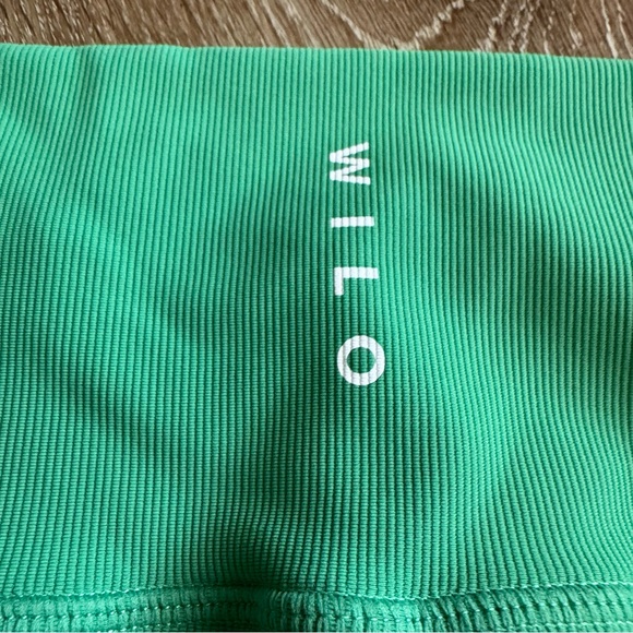 Wilo the Label Pants - Wilo the Label Ribbed High Rise Ruched Leggings